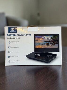 🫶🏻 Wonnie Portable DVD Player W-1068 in Black New in Box Never Used